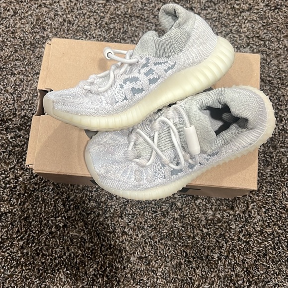 Yeezy 350 v2 CMPCT infant - Picture 2 of 3